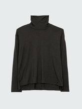 Women Merino High Neck T-Shirt in Raven - Seeker