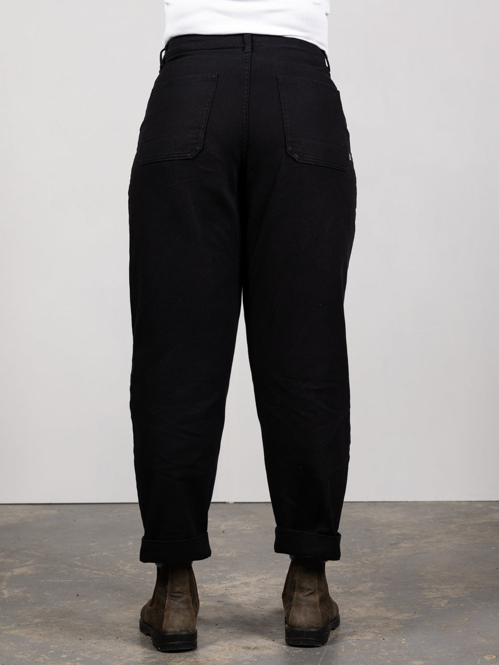Women Yarrel Canvas Trouser in Black