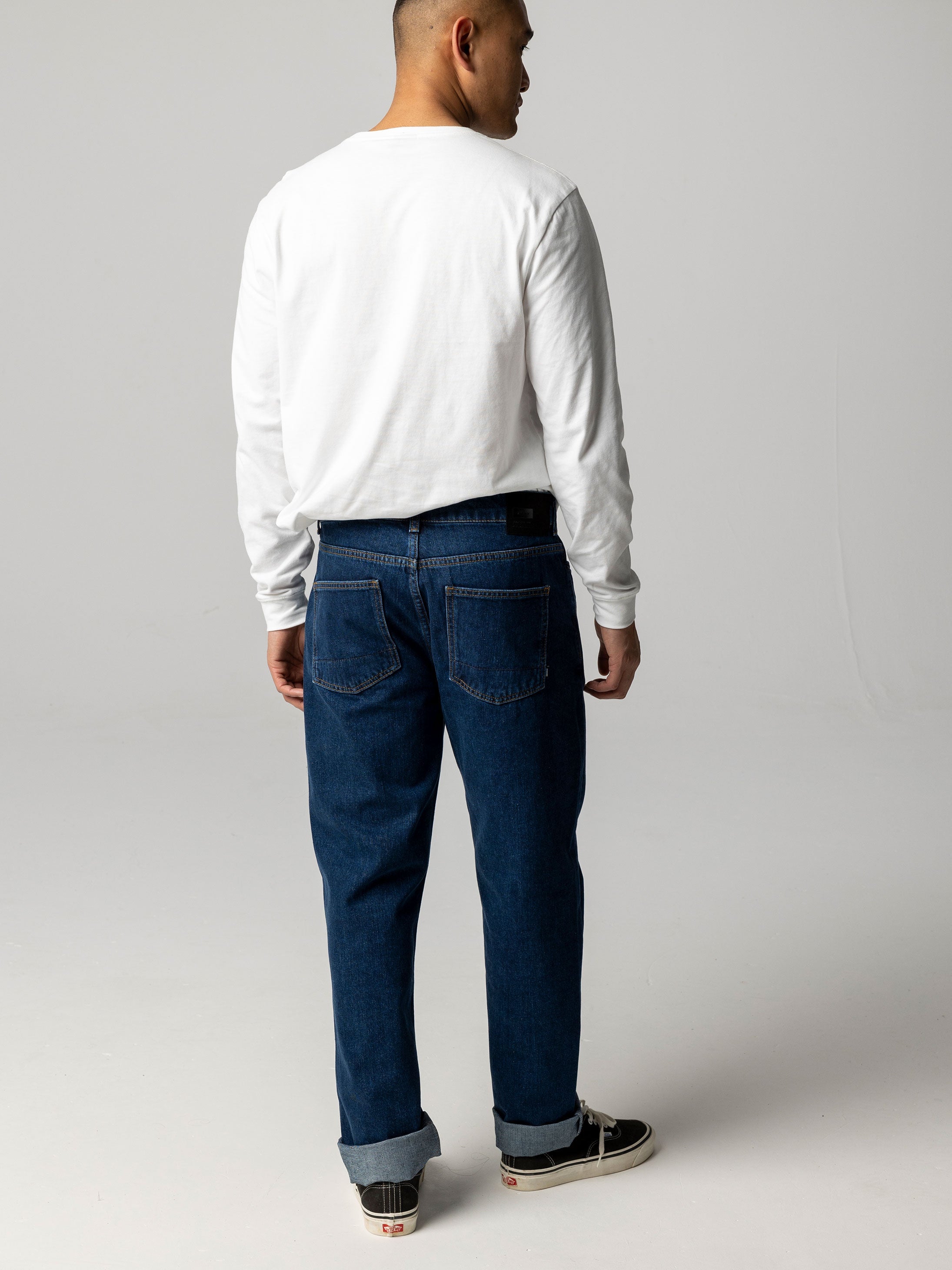 Men Organic Cotton Twill Jean in Dark Indigo - Marin
