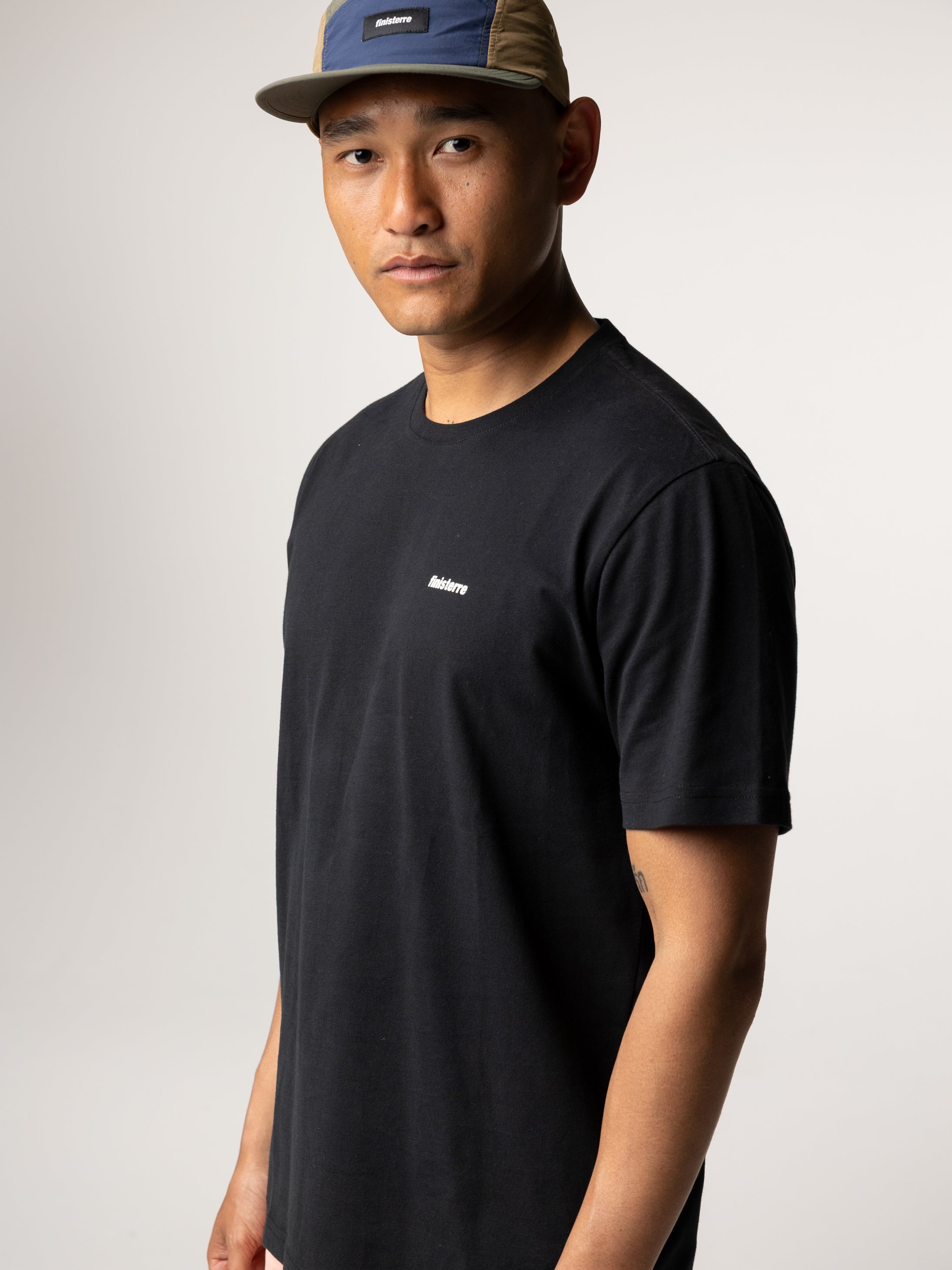 Men Harlyn Logo T-Shirt in Black