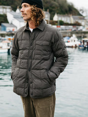 Men Lapwing Shirt in Raven