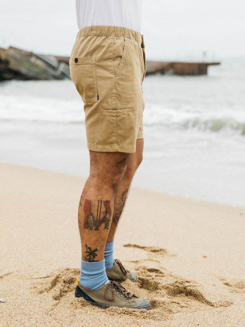 Men Organic Cotton Short in Flint - Tonkin