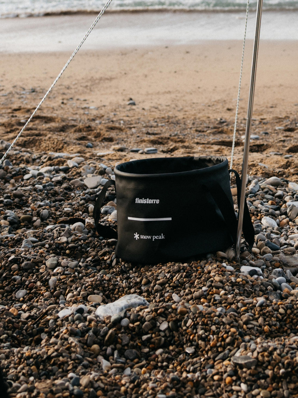 Men/Women Snow Peak + Finisterre Recycled Bucket 24L in Black - Drift