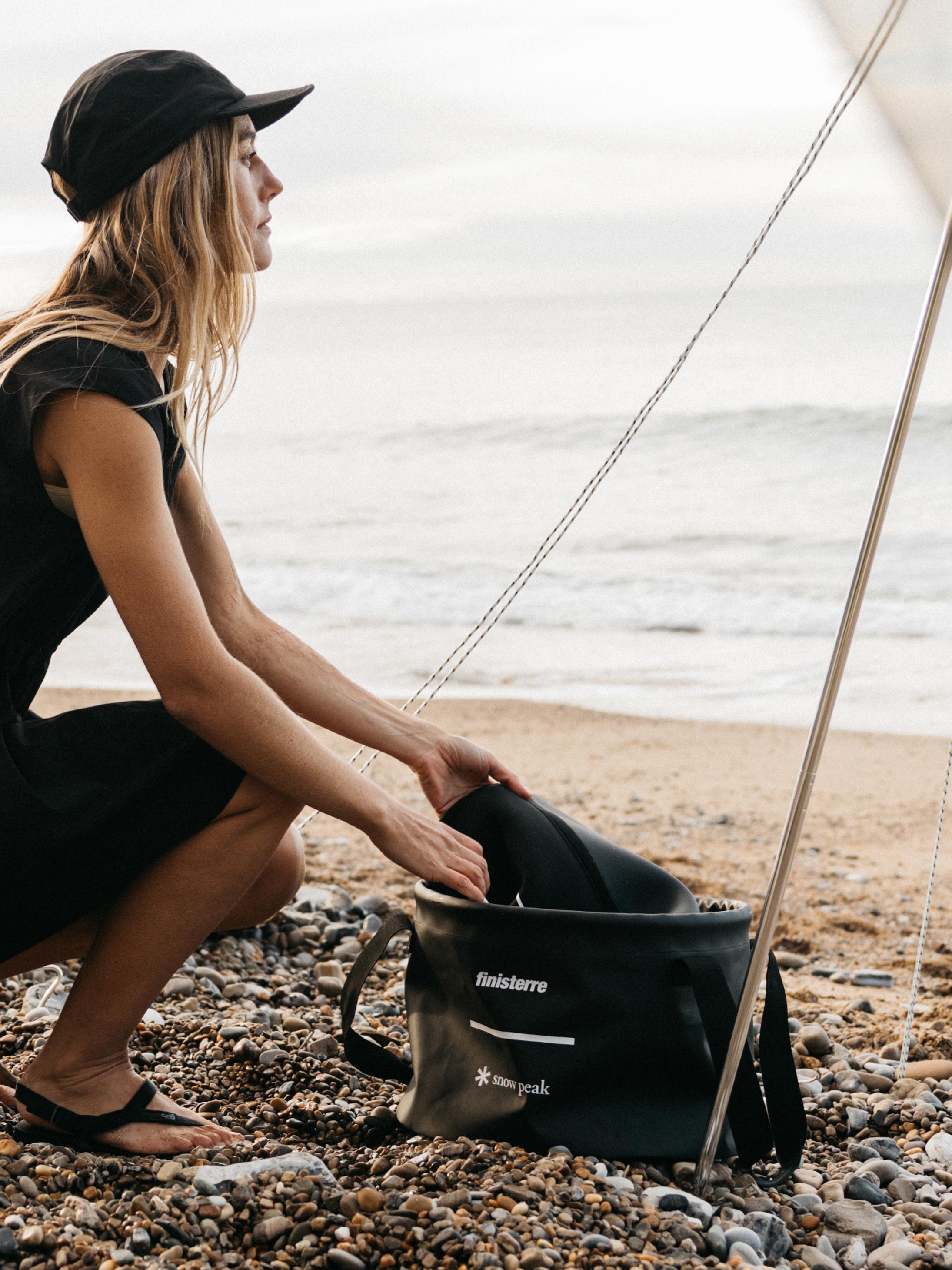 Men/Women Snow Peak + Finisterre Recycled Bucket 24L in Black - Drift