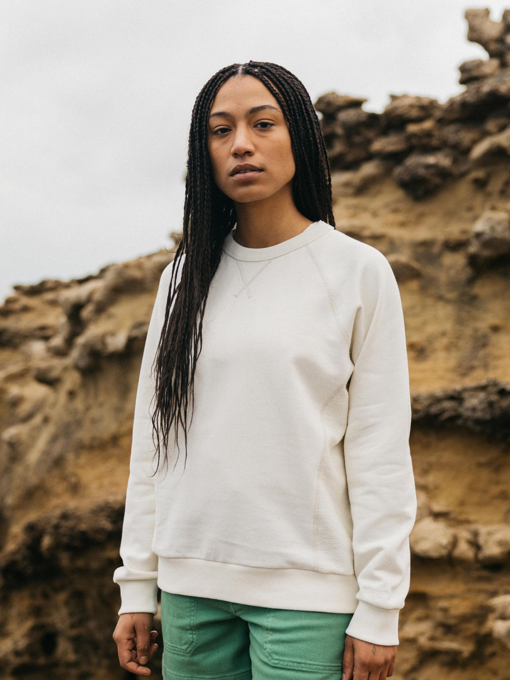 Women Organic Retro Sweatshirt in Ecru - Serpentine