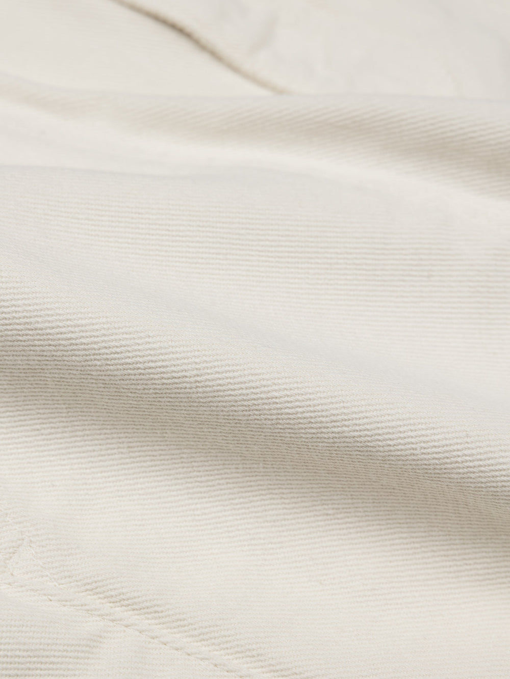 Women Yarrel Canvas Short in Ecru
