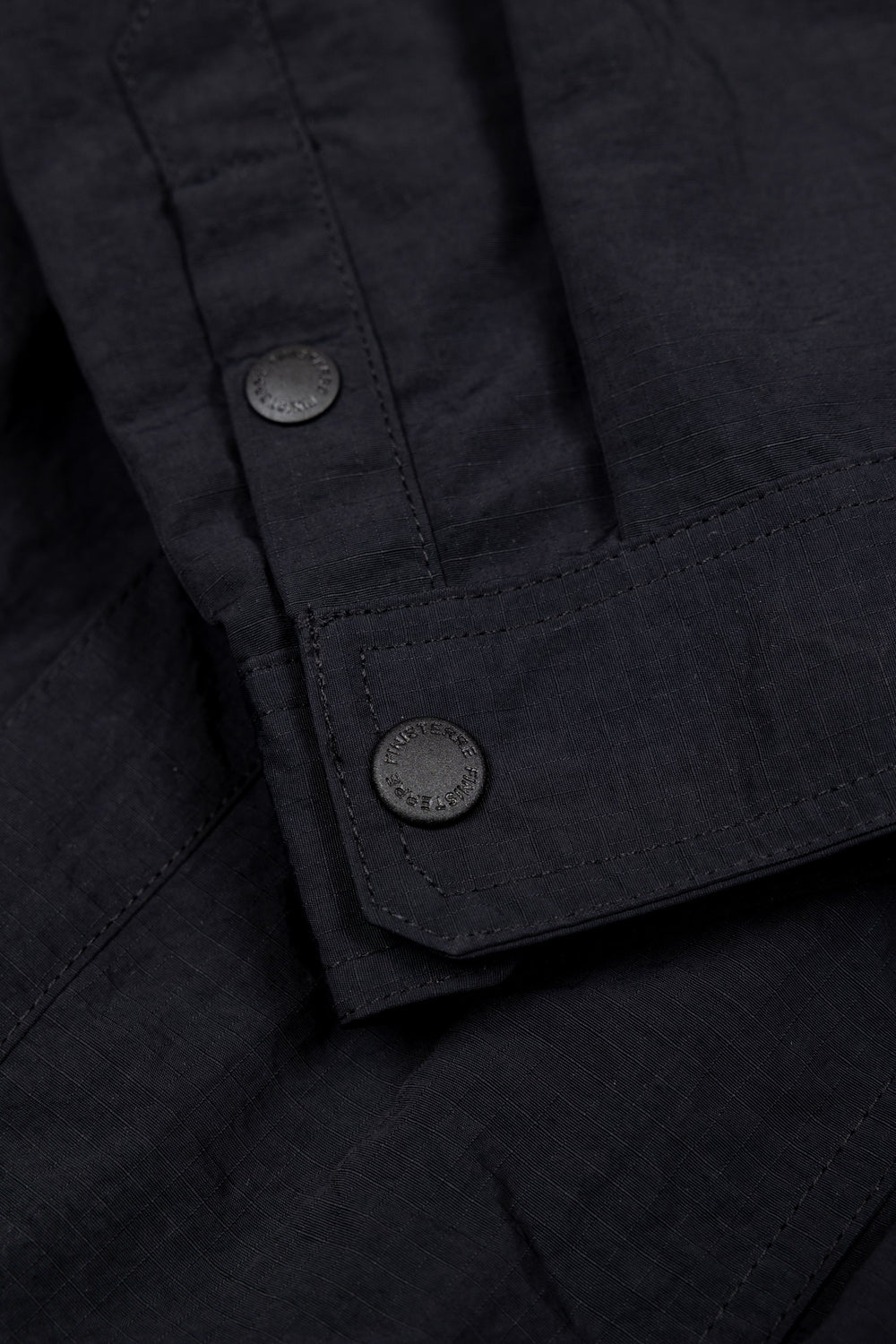 Men Recycled Long Sleeve Shirt in Black - Wander