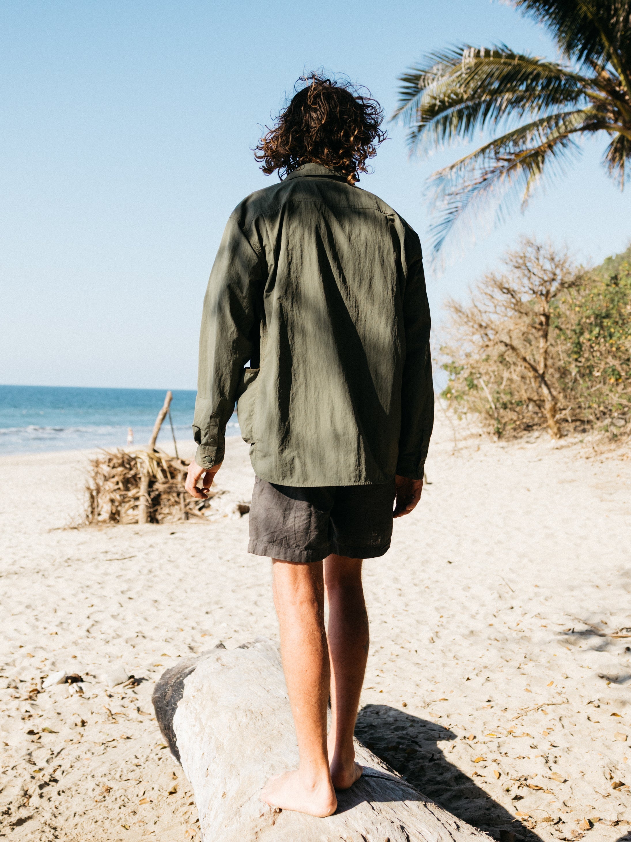 Men Recycled Long Sleeve Shirt in Olive - Wander