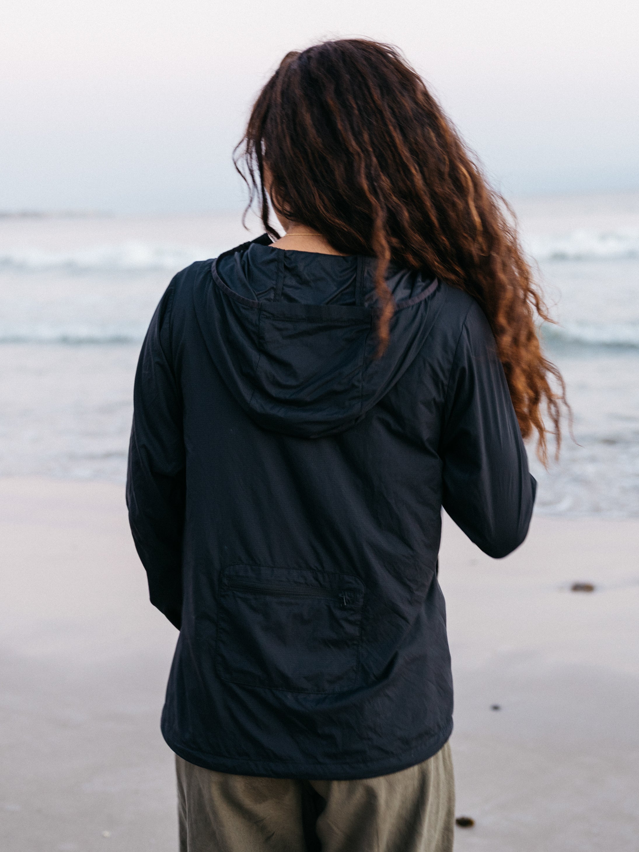 Women Recycled Windcheater Jacket in Black - Forecast
