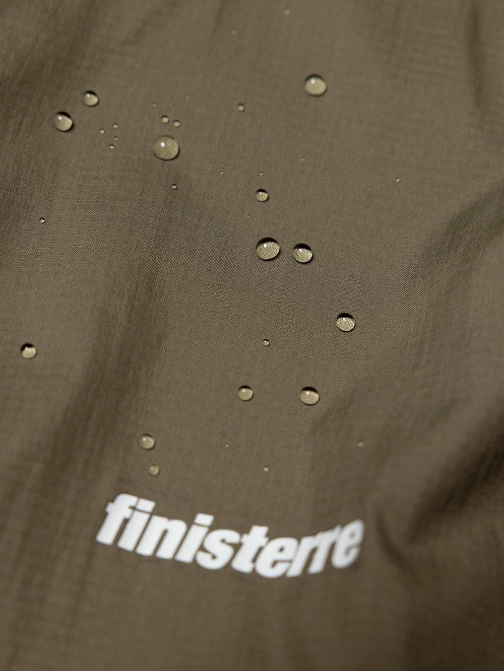 Women Recycled Windcheater Jacket in Olive - Forecast
