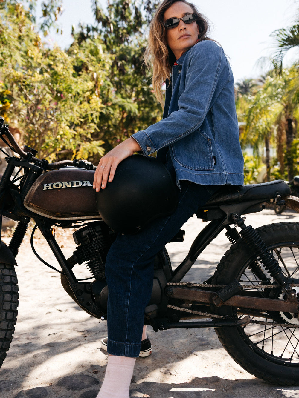 Women Yarrel Denim Chore Jacket in Washed Indigo