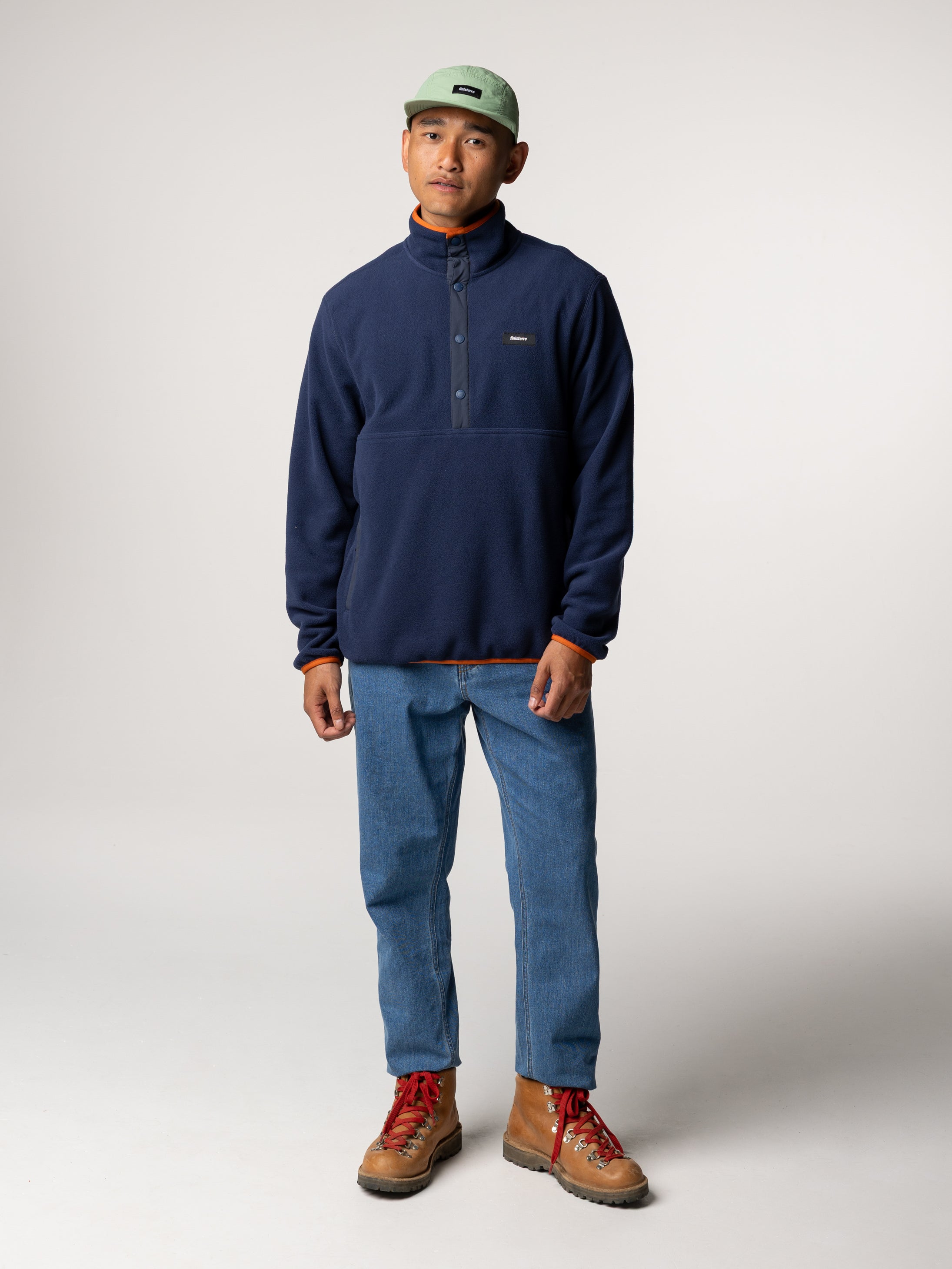 Men Recycled 1/4 Fleece in Deep Blue - Axiom