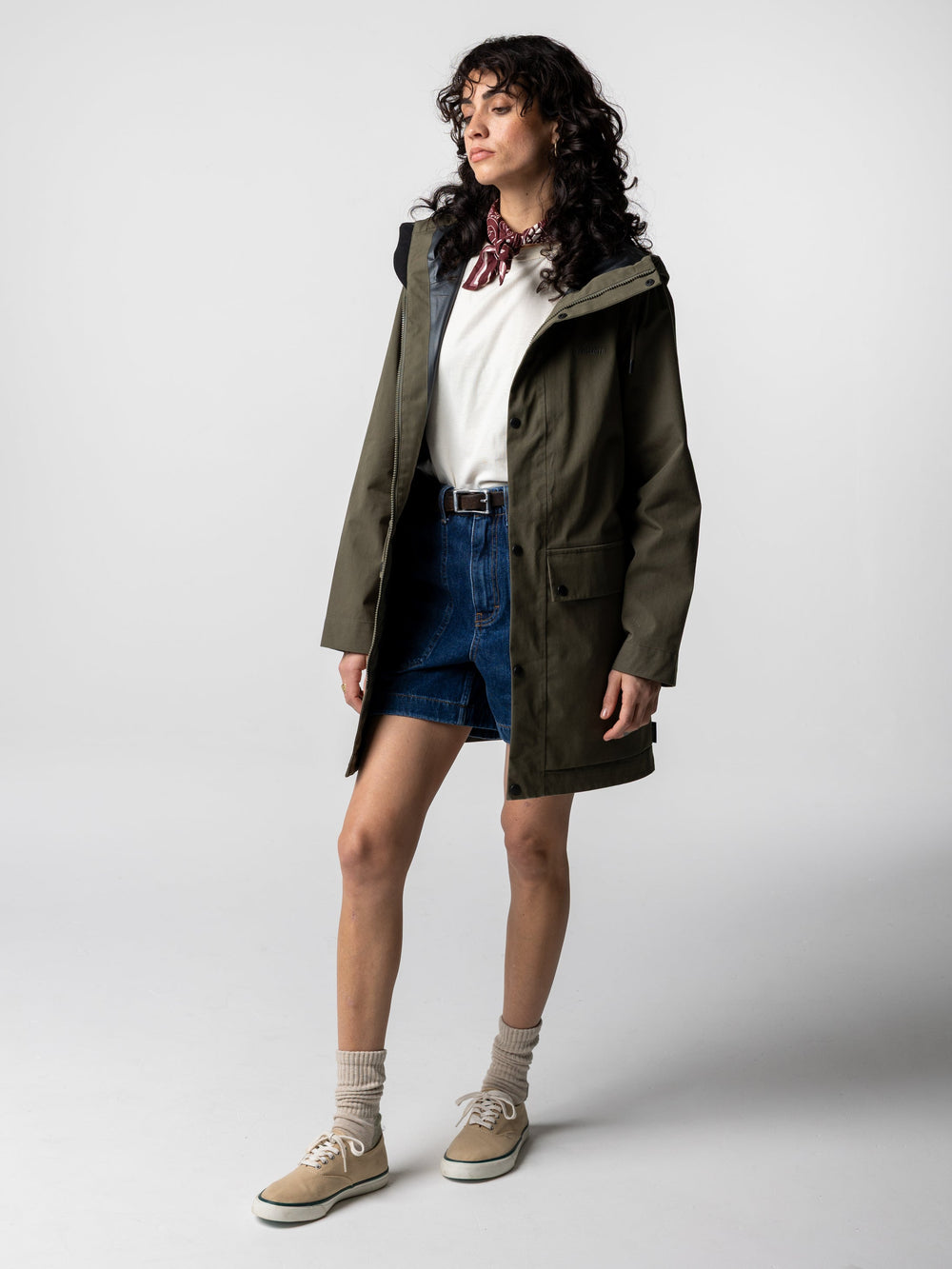 Women Organic Cotton Waterproof Jacket in Olive - Litus