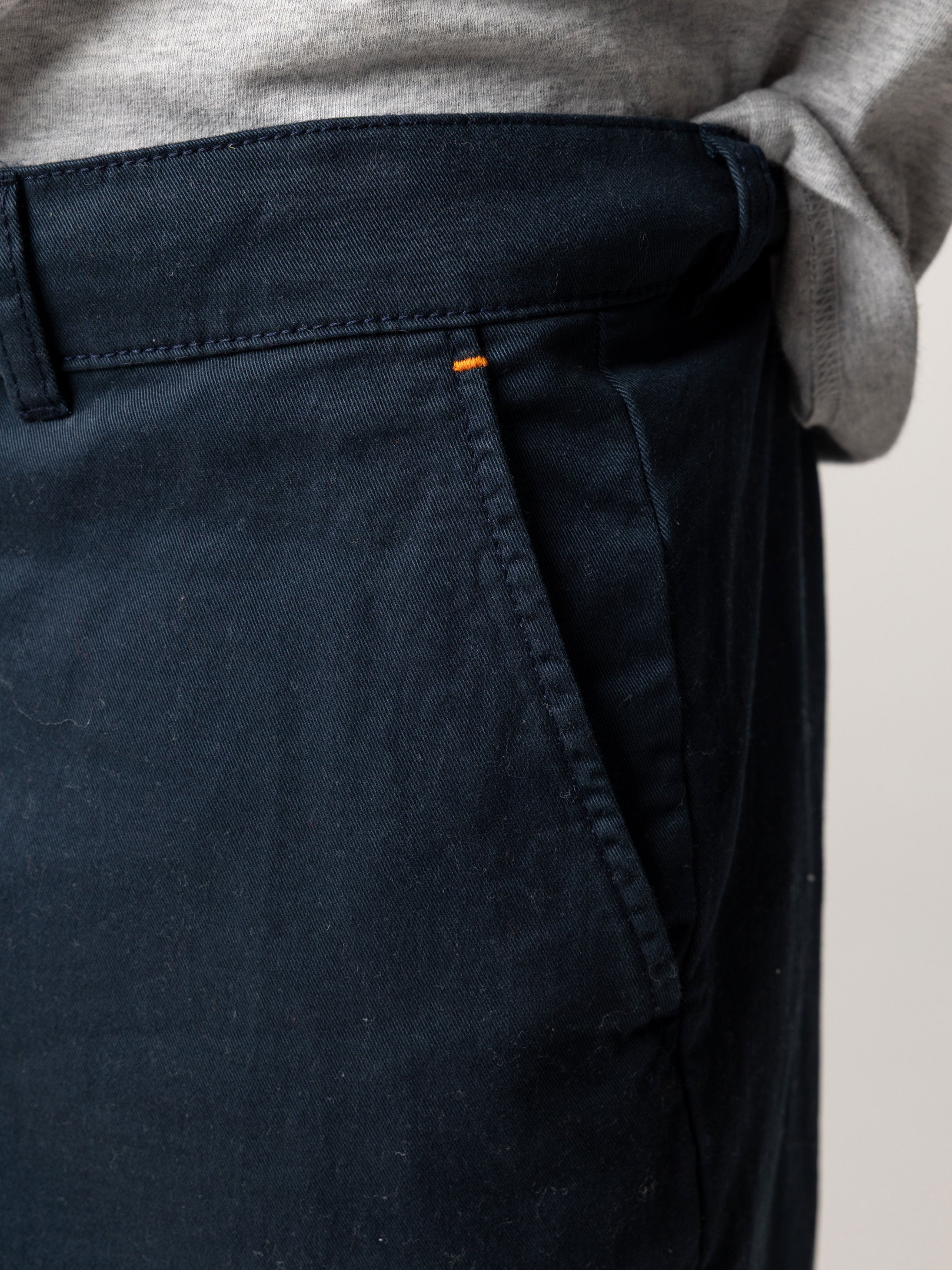 Men Organic Cotton Shorts in Navy - Rincon
