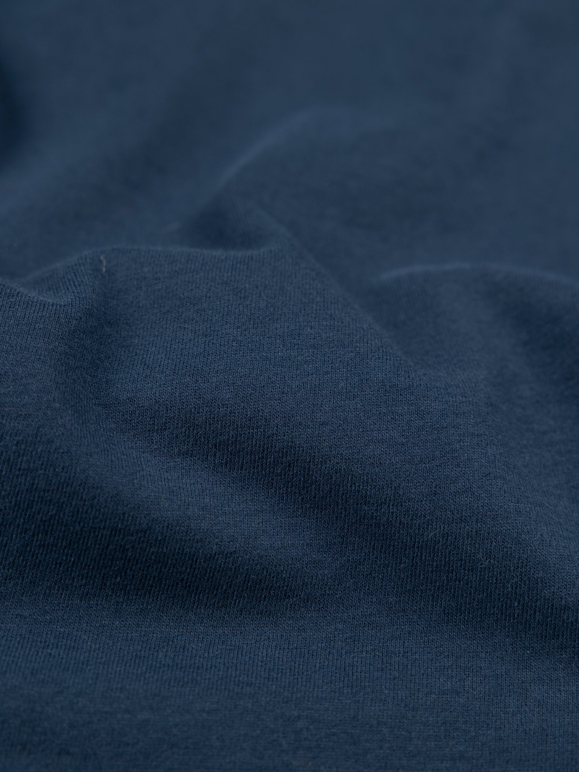 Men Organic Cotton T-Shirt in Navy - Diamond Type