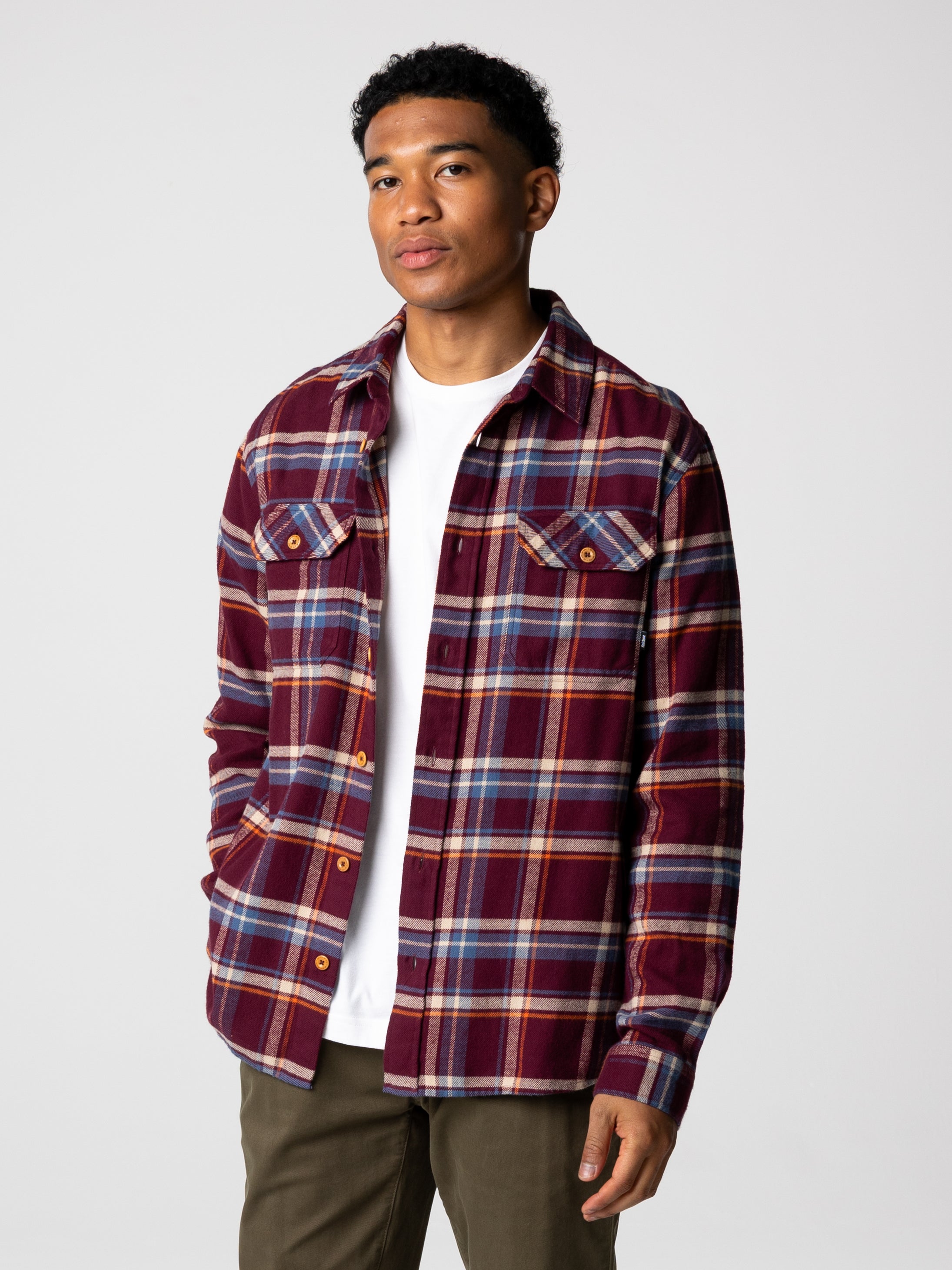 Men Check Shirt in Plum Check - Beardsmore