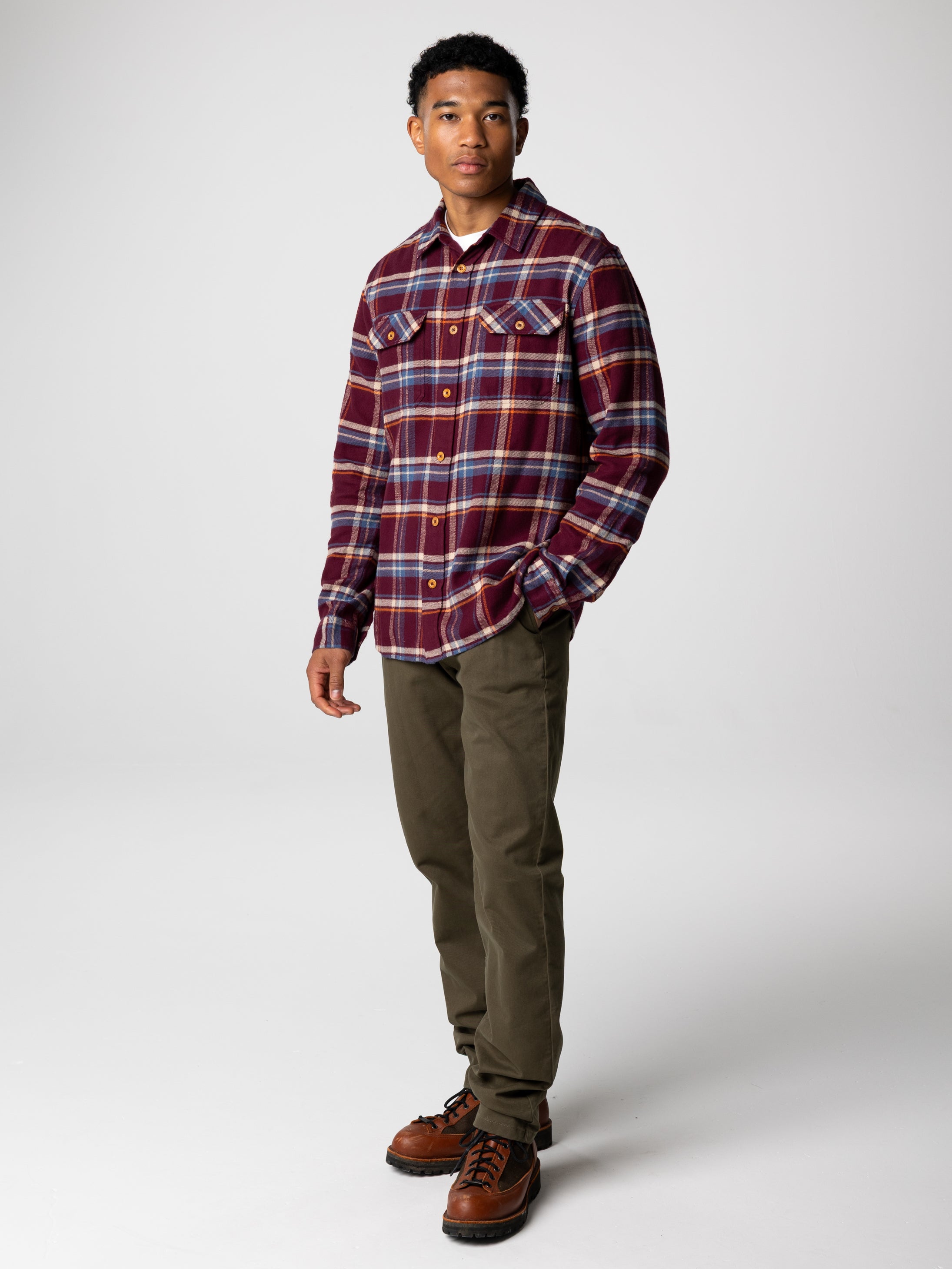 Men Check Shirt in Plum Check - Beardsmore