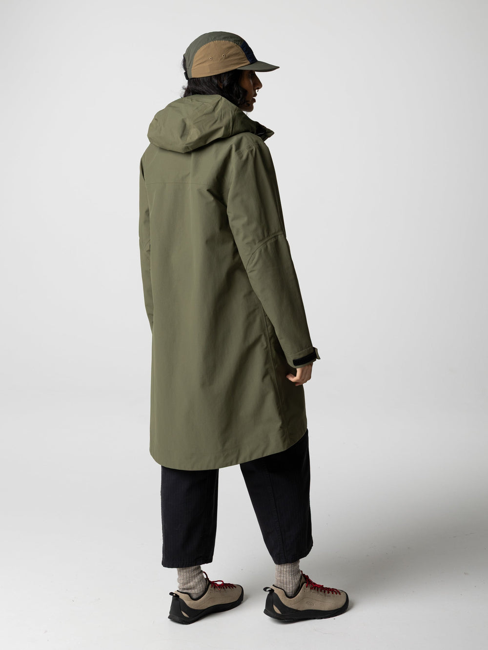Women Recycled Longline Waterproof Jacket in Olive - Stormbird