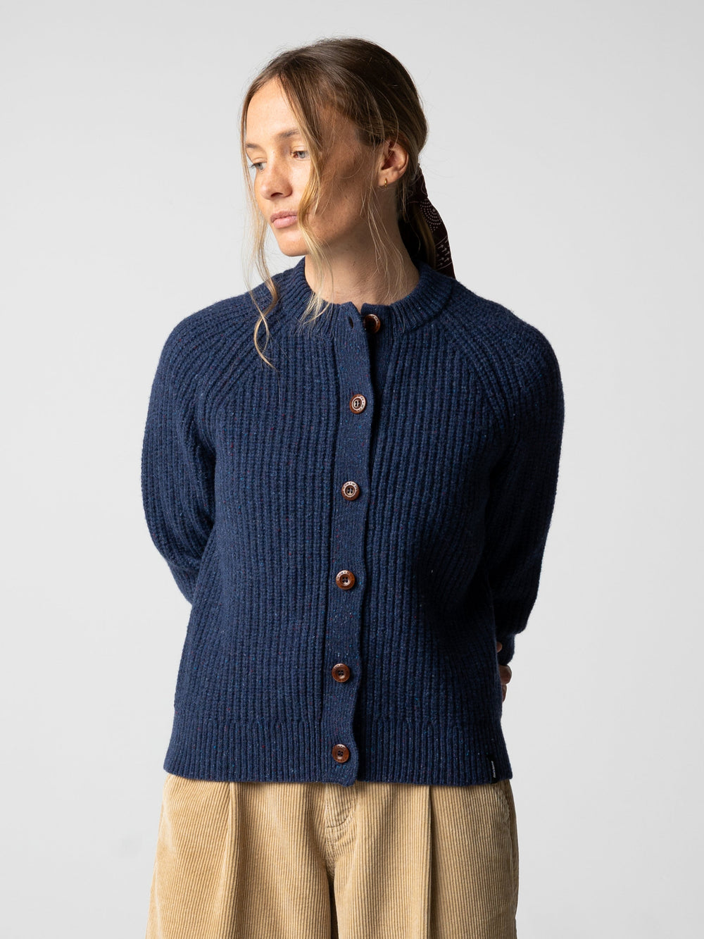 Women Wool Crew Neck Cardigan in Navy - Mora