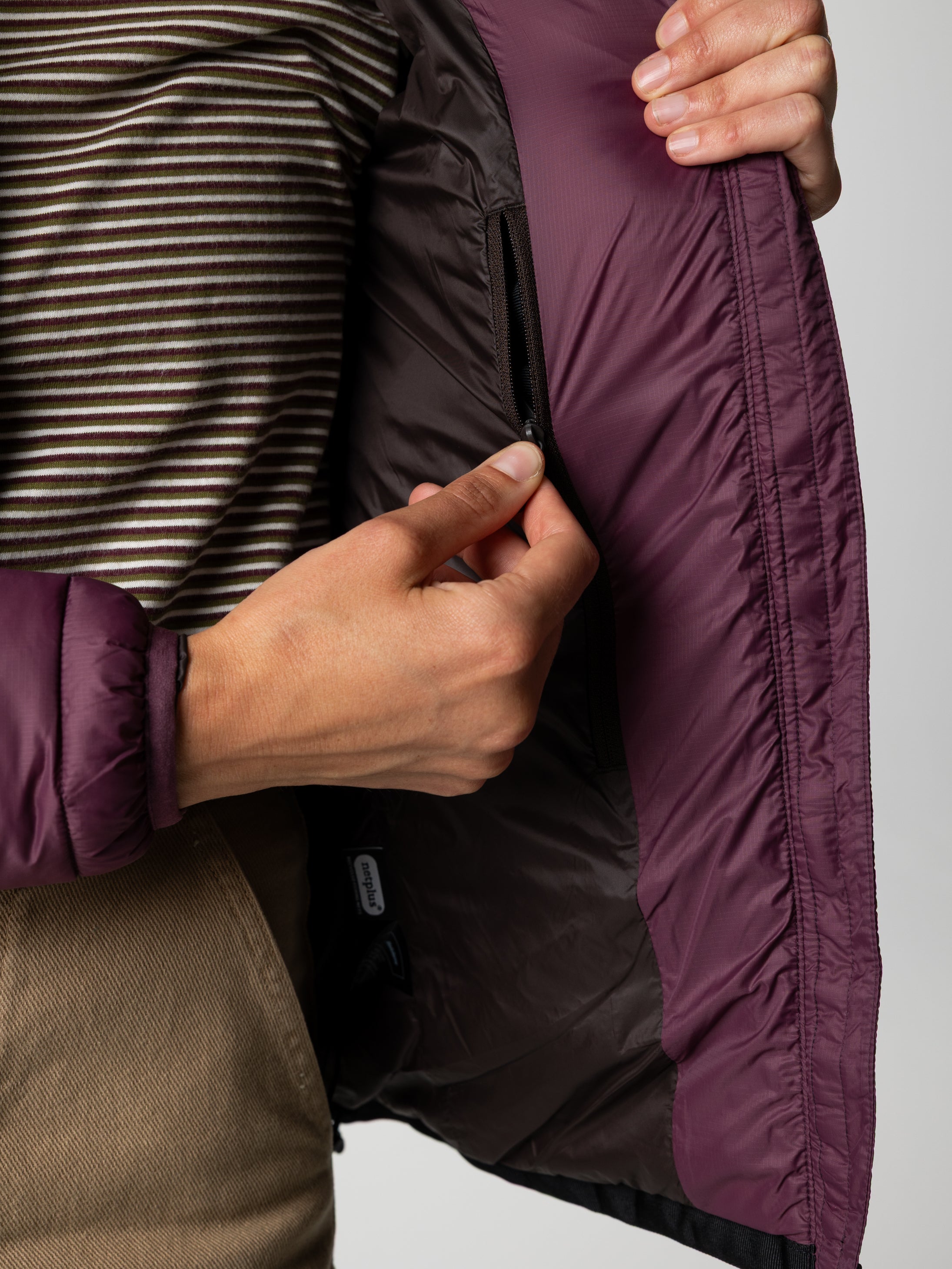 Women Recycled Hooded Jacket in Plum - Nimbus