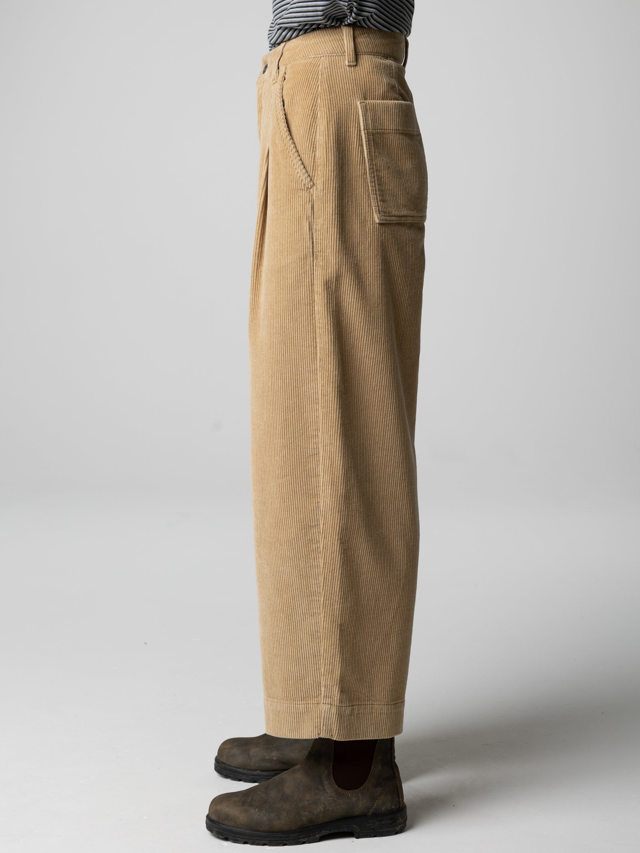 Women Organic Cotton Cord Trouser in Flint - Studio