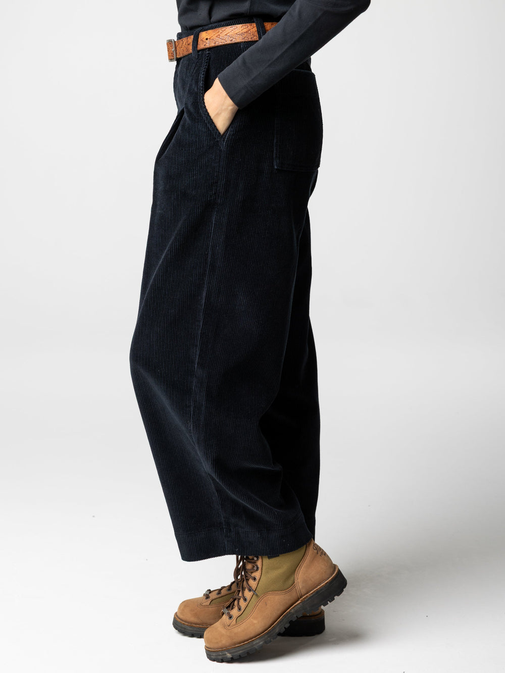 Women Organic Cotton Cord Trouser in Black - Studio