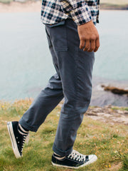 Men Koerner Trouser in Airforce Blue