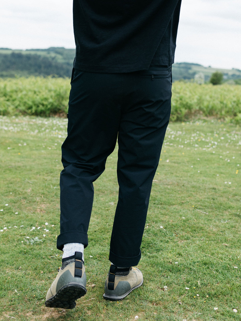 Men Walker Trouser in Black
