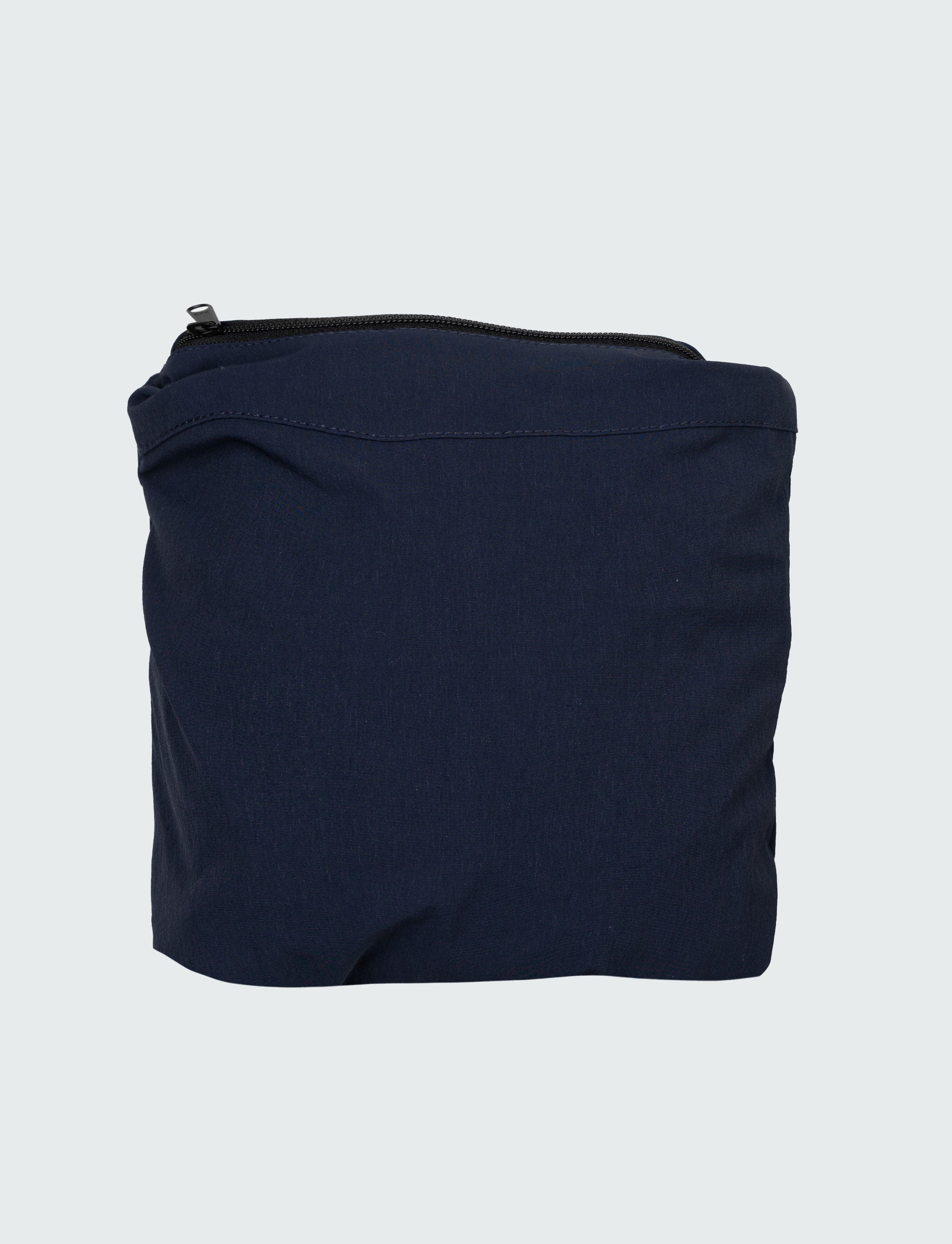 Men Walker Hybrid Short in Navy