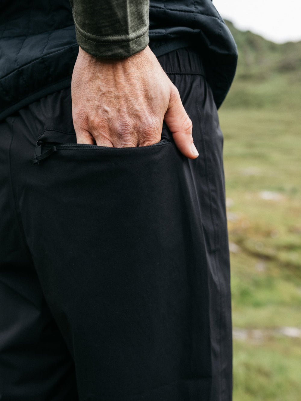 Men Rainbird Waterproof Trouser in Black