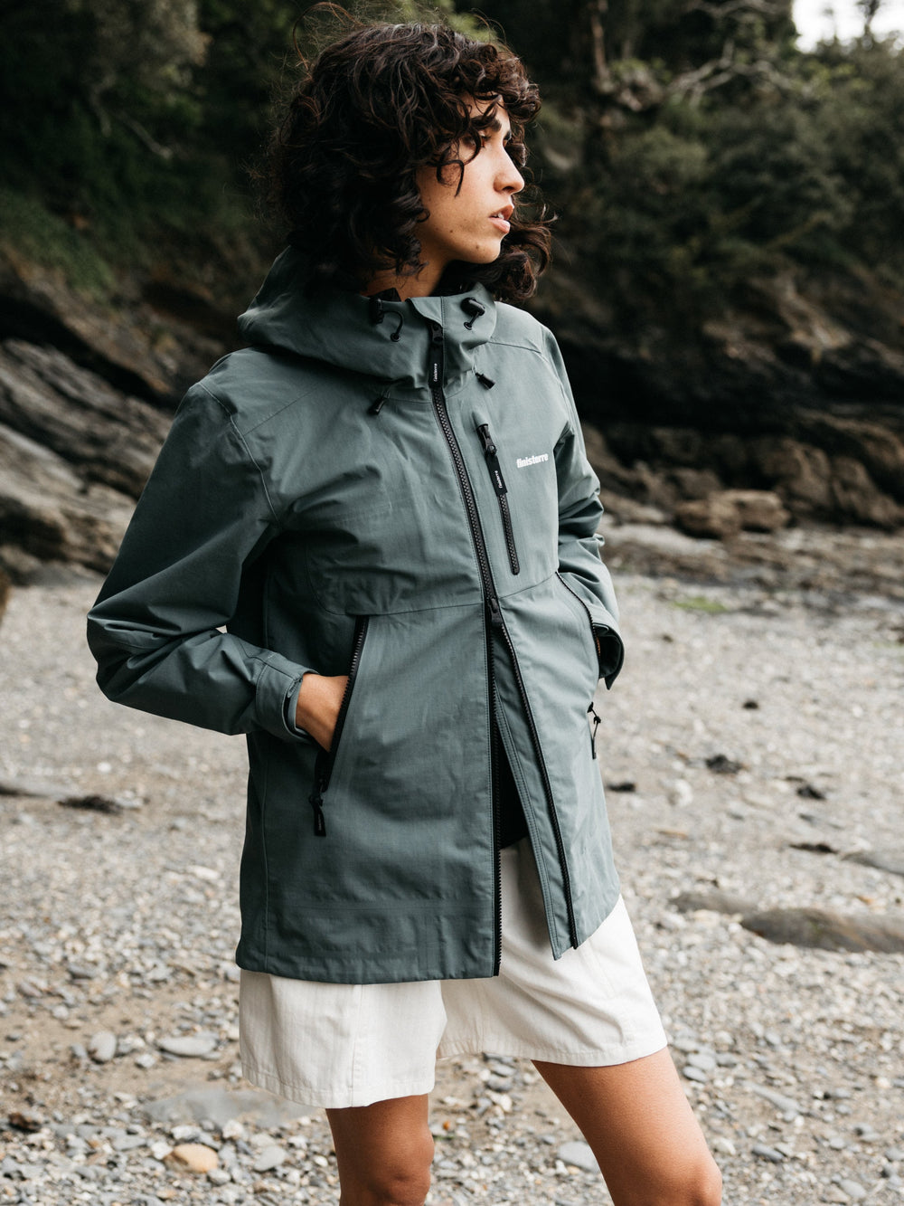 Women Stormbird Waterproof Jacket in Deep Sea