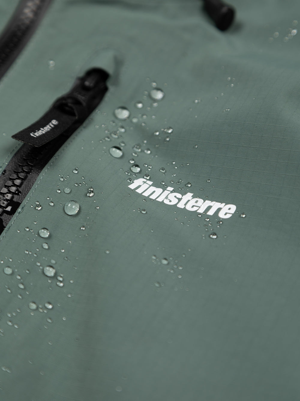 Women Stormbird Waterproof Jacket in Deep Sea
