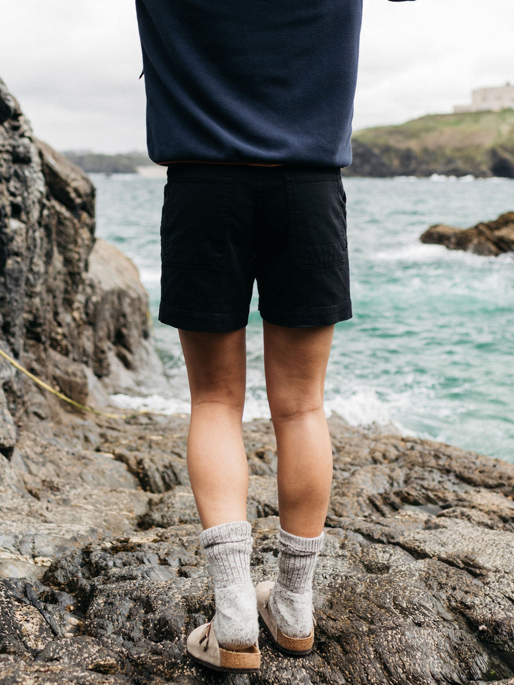 Women Yarrel Canvas Short in Black