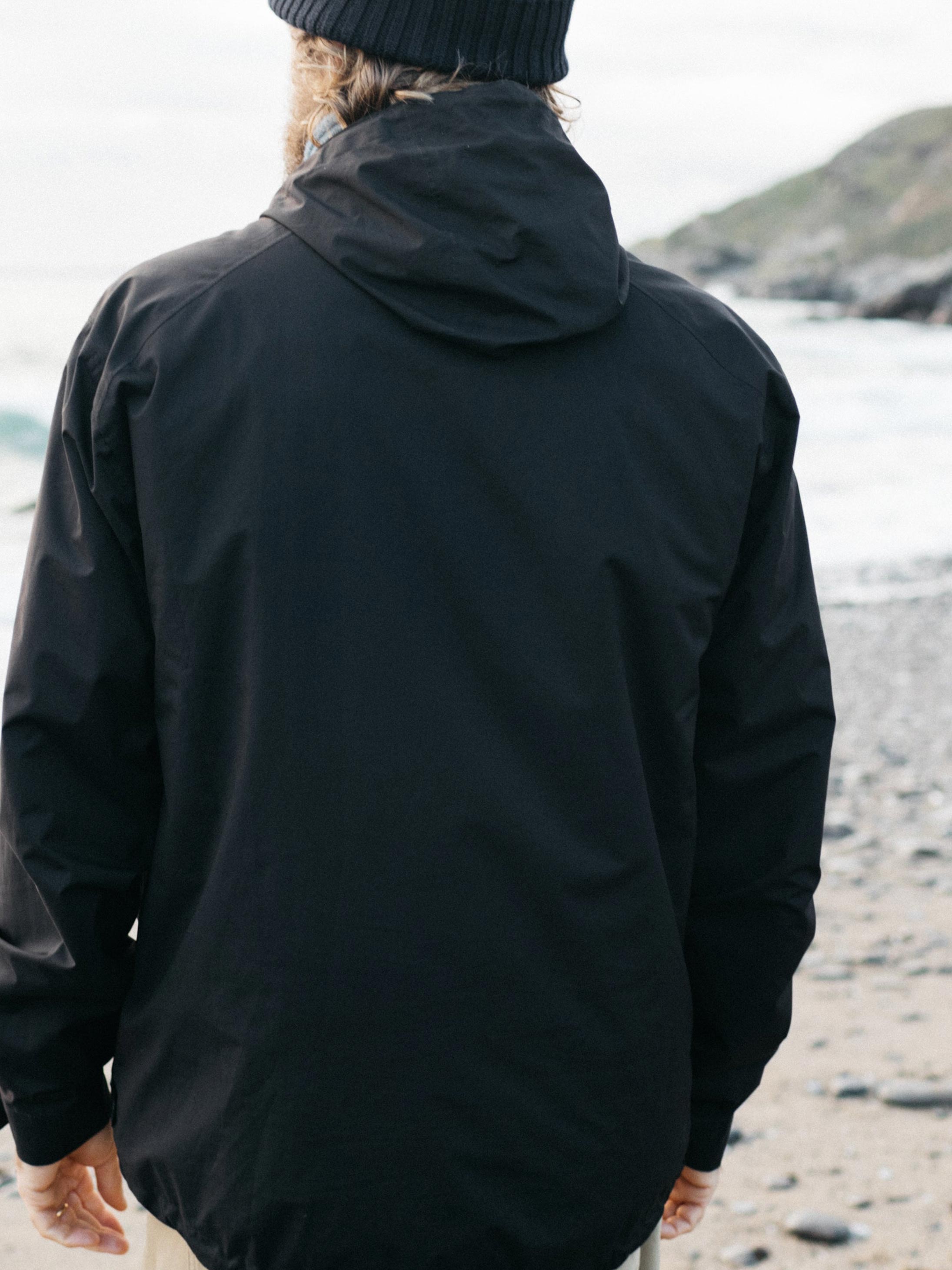 Men The Rainbird Waterproof Jacket in Black