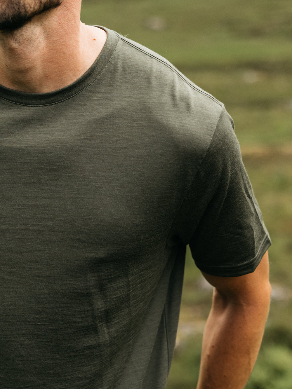 Men Merino Baselayer T-Shirt in Olive - Seeker