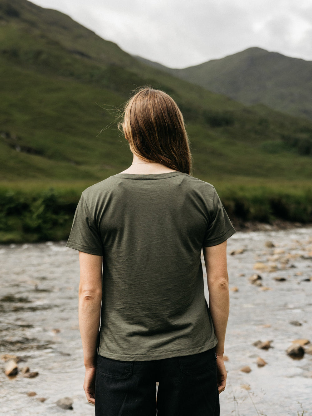 Women Merino T-Shirt Baselayer in Olive - Seeker