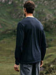 Men Merino Long Sleeve Baselayer in Navy - Seeker