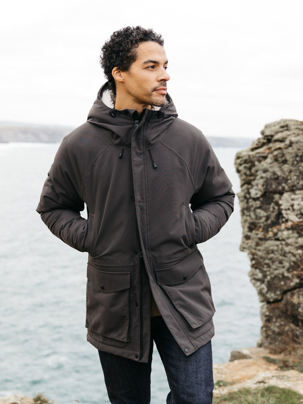 Men Parka Jacket in Raven - Vellus - Finisterre