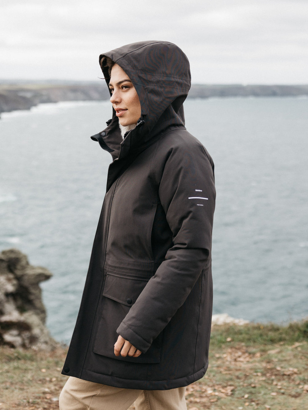 Women Parka Jacket in Raven - Vellus