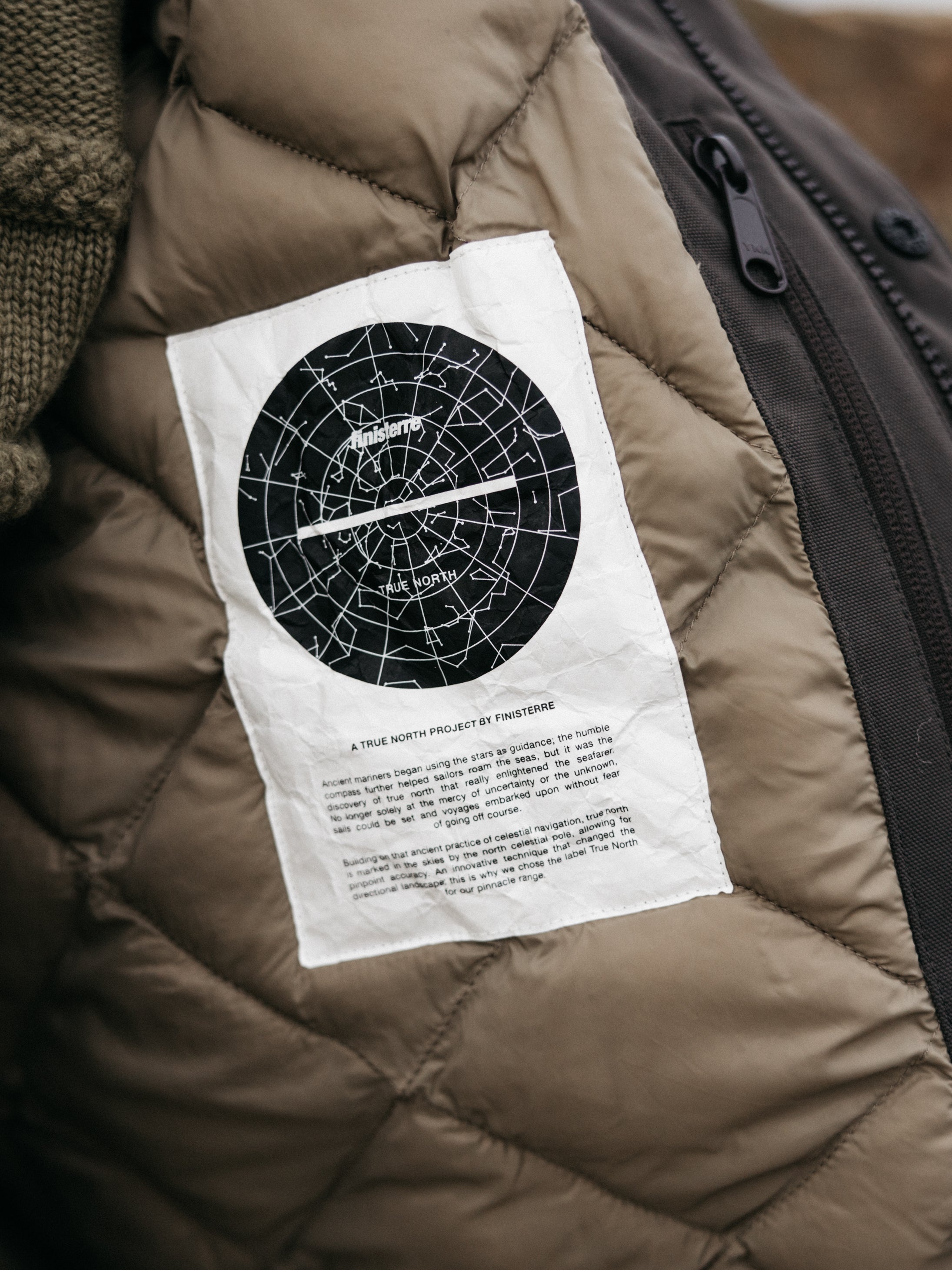 Women Parka Jacket in Raven - Vellus